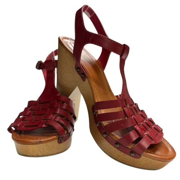 Indigo Rd. Women's Kokka Red Leather Platform Sandal Size 10 Wood Chunky Heel - Picture 2 of 8
